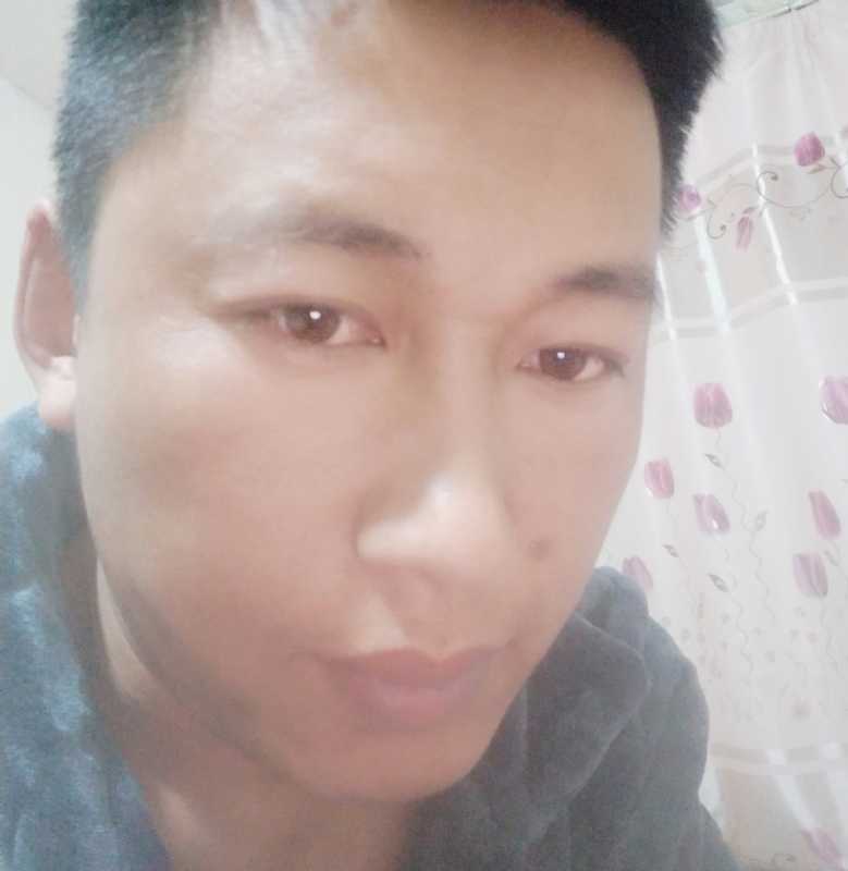 龙玉石缘的第一张照片--南宁相亲服务中心