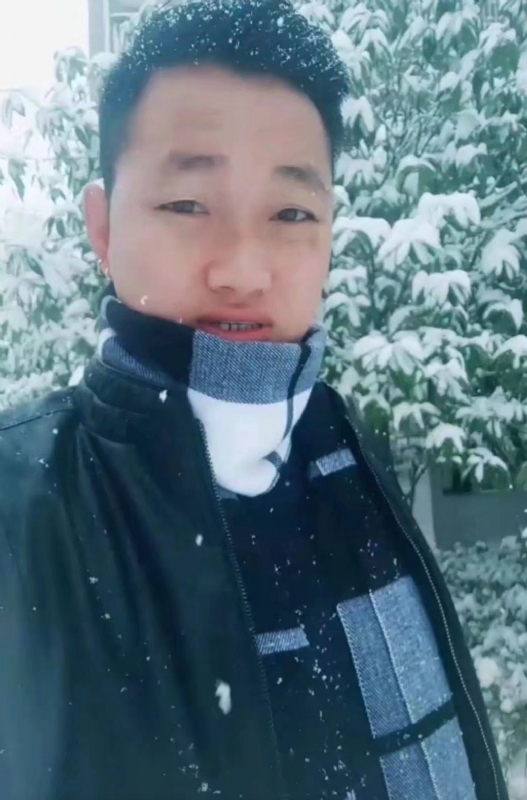 为爱拼一回的第一张照片--南宁相亲服务中心