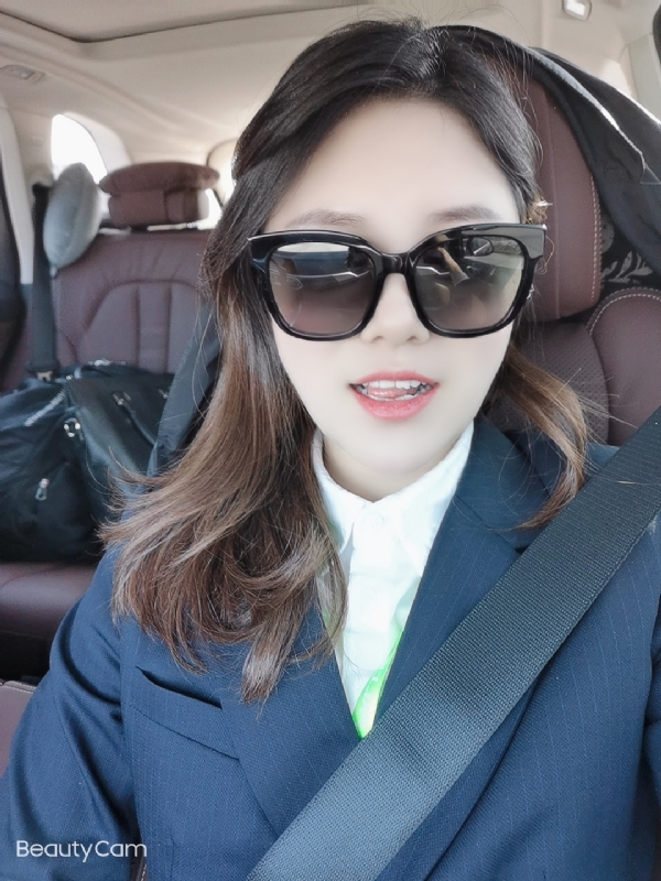 湖南妹子在深圳的第二张照片--南宁相亲服务中心