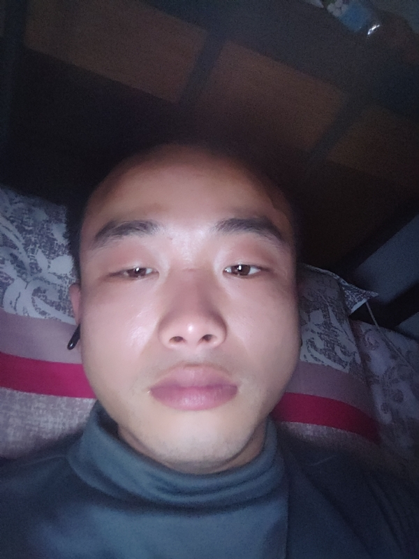 偏爱的第一张照片--南宁相亲服务中心