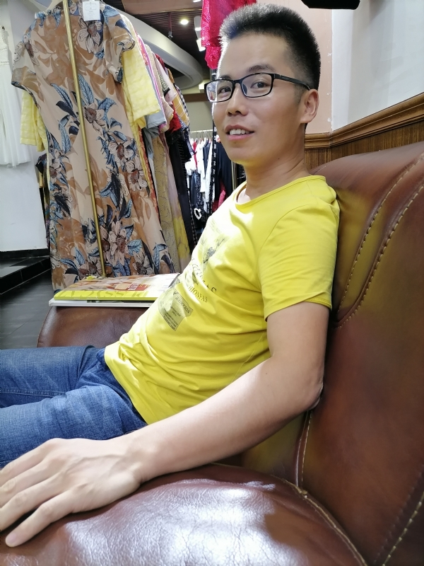 汪顺鹏的第二张照片--南宁相亲服务中心