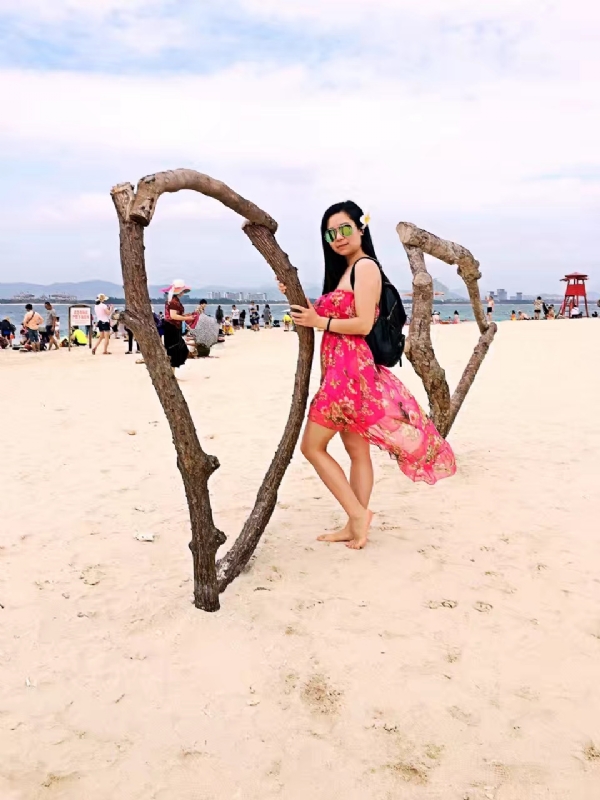 Carry的第三张照片--南宁相亲服务中心