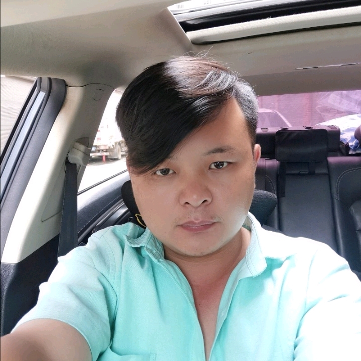 想家大黄蜂的第一张照片--南宁相亲服务中心