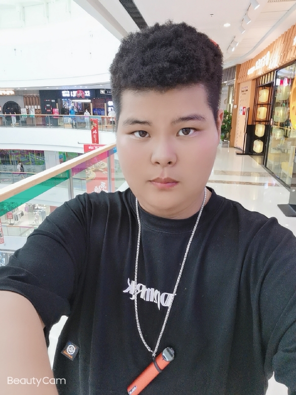 mateud的第一张照片--南宁相亲服务中心