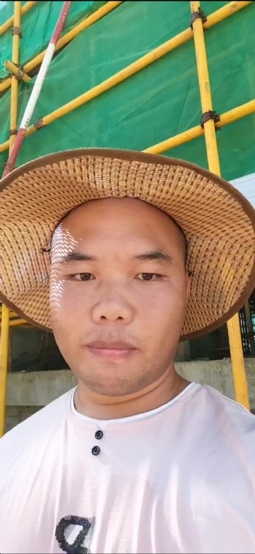 把岁月写入茶色的第一张照片--南宁相亲服务中心