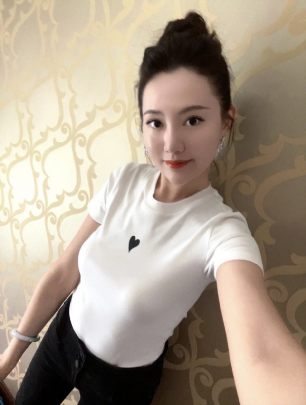 雨熙的第一张照片--南宁相亲服务中心