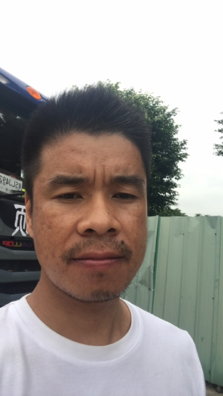 奔跑的蜗牛的第一张照片--南宁相亲服务中心