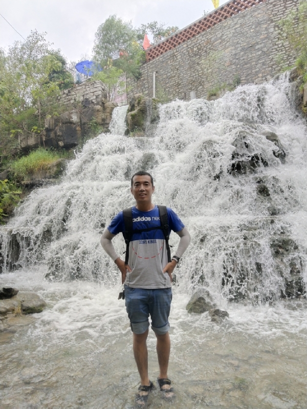 星矢的第一张照片--南宁相亲服务中心