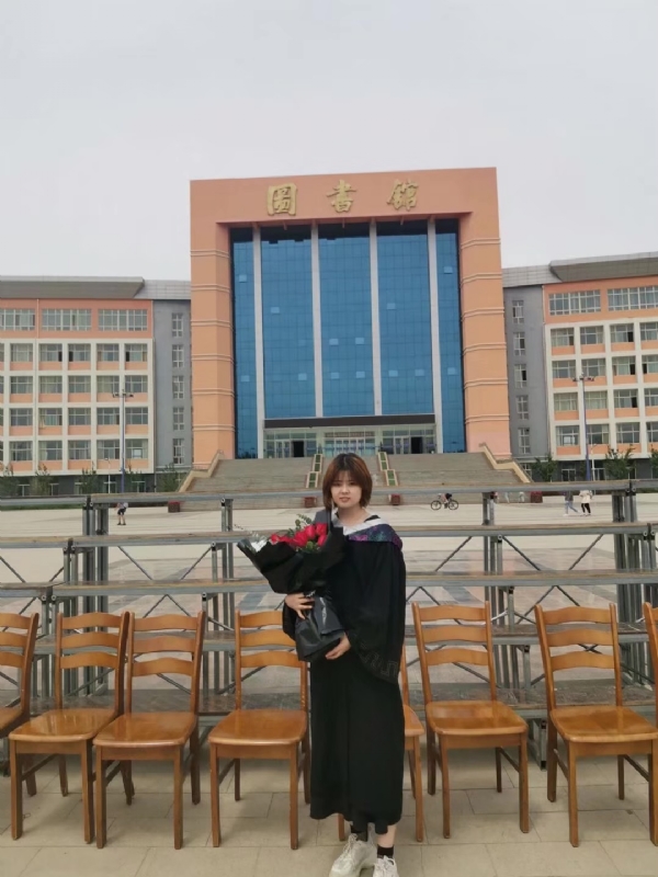 铁锤妹妹的第一张照片--南宁相亲服务中心