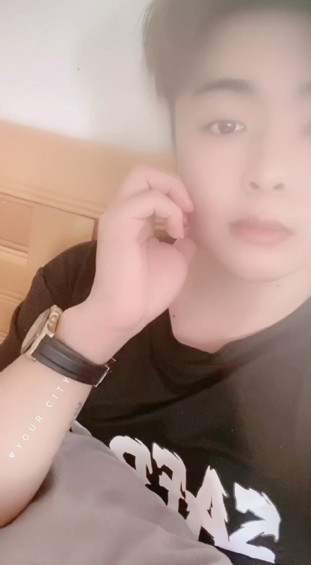 90后的第二张照片--南宁相亲服务中心