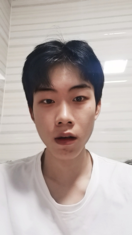 嘿的第二张照片--南宁相亲服务中心