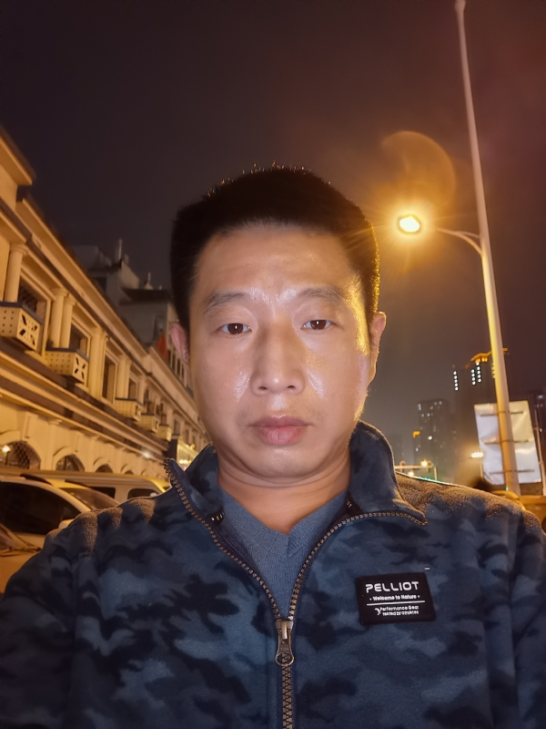 偷偷说的第二张照片--南宁相亲服务中心