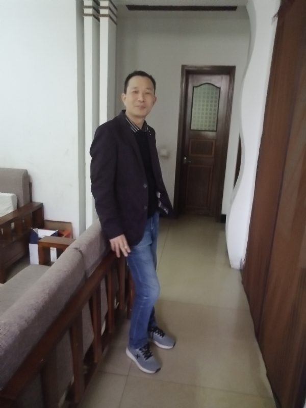 相亲相爱的第一张照片--南宁相亲服务中心