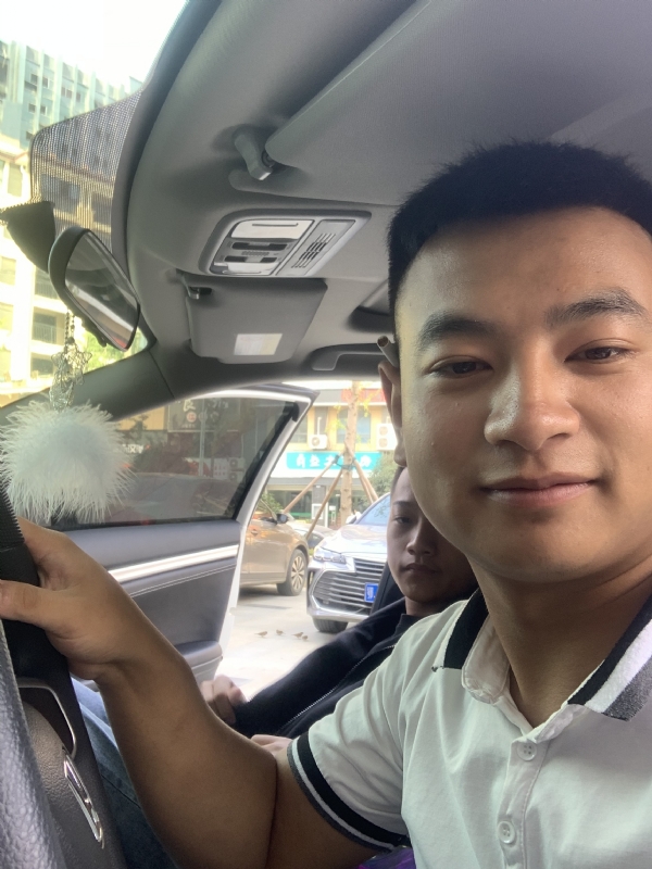 古有风琴的第三张照片--南宁相亲服务中心