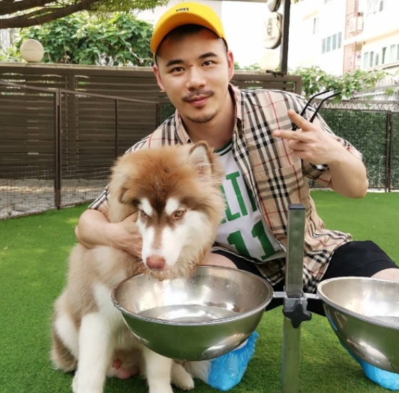 坚持的第一张照片--南宁相亲服务中心