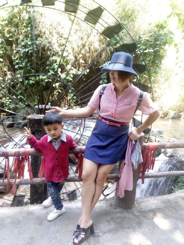 张敏娟的第二张照片--南宁相亲服务中心