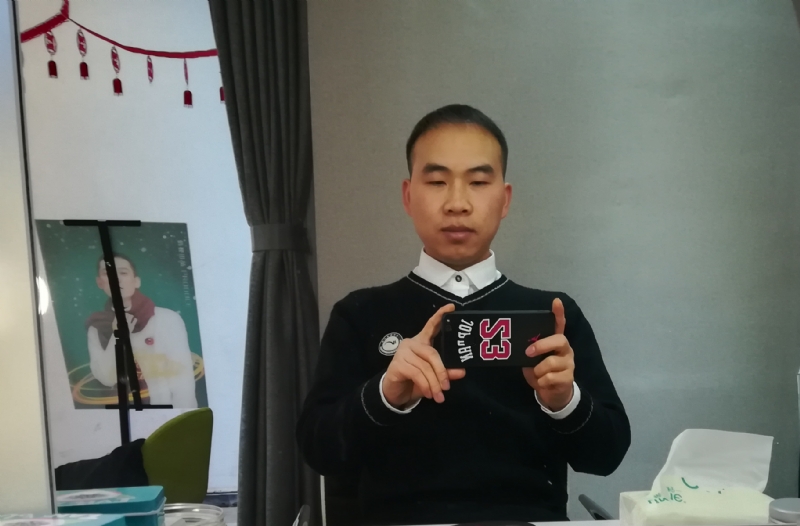 恬淡的第一张照片--南宁相亲服务中心