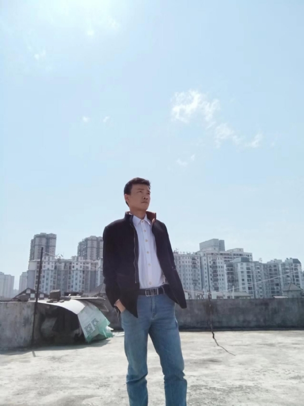 蓝色心情的第一张照片--南宁相亲服务中心