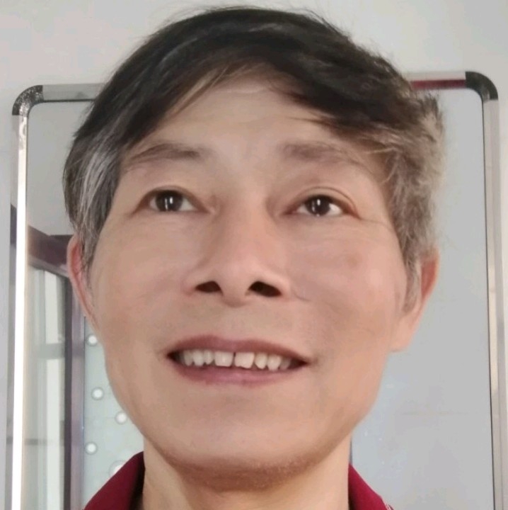 唐衡的第一张照片--南宁相亲服务中心