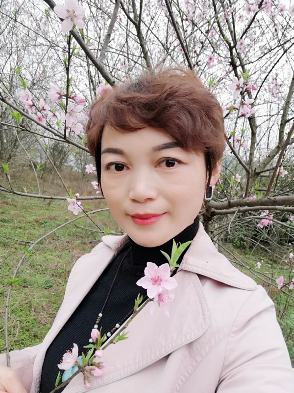 转角遇到你的第二张照片--南宁相亲服务中心