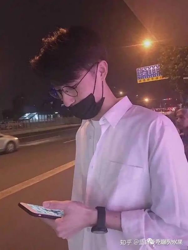 情圣的第二张照片--南宁相亲服务中心