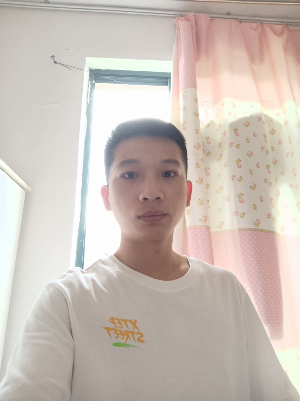 朱公子的第三张照片--南宁相亲服务中心