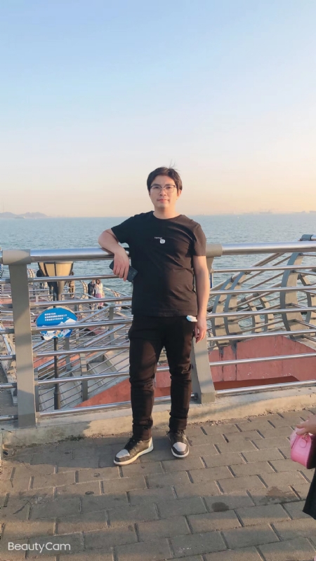 陆迅的第二张照片--南宁相亲服务中心