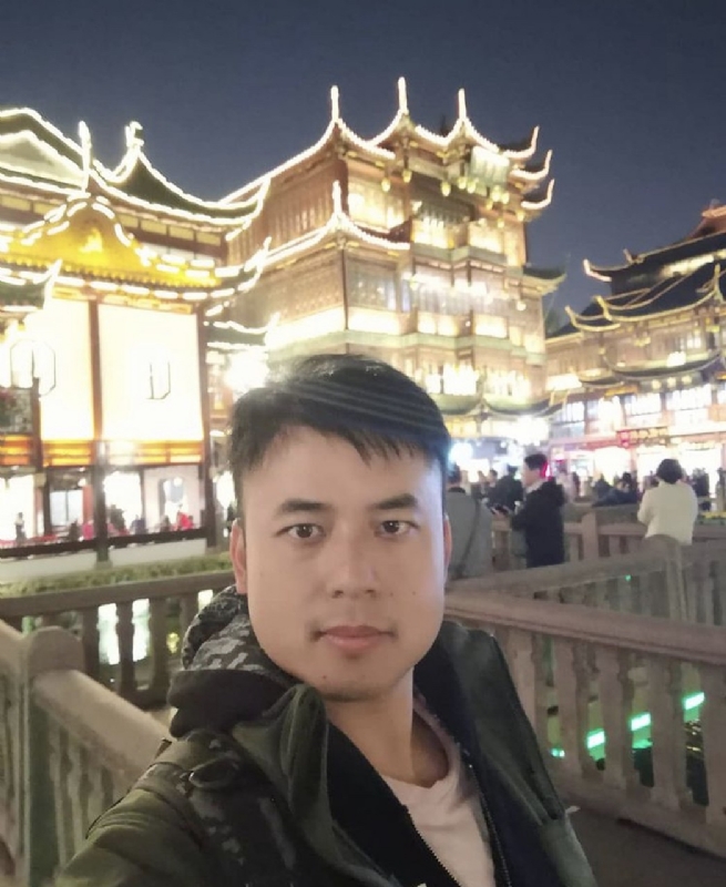 何先生he的第一张照片--南宁相亲服务中心