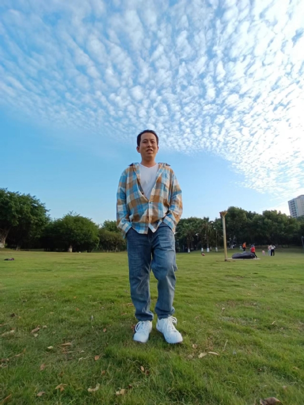 曹先生的第三张照片--南宁相亲服务中心