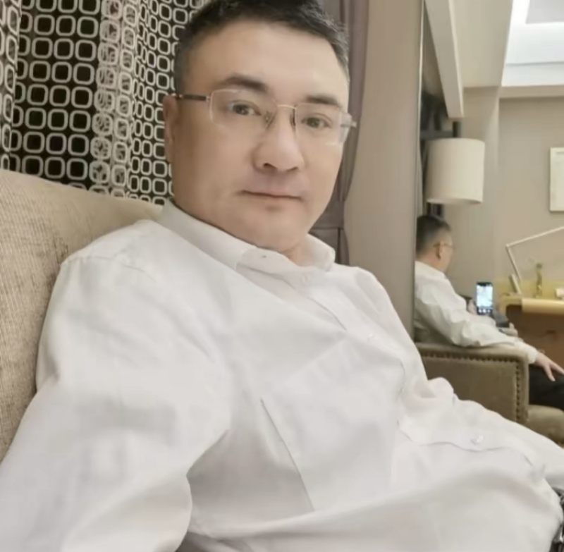 追逐的第二张照片--南宁相亲服务中心