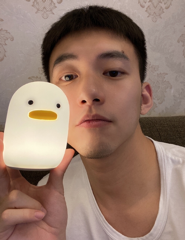 绝世大冤种的第三张照片--南宁相亲服务中心