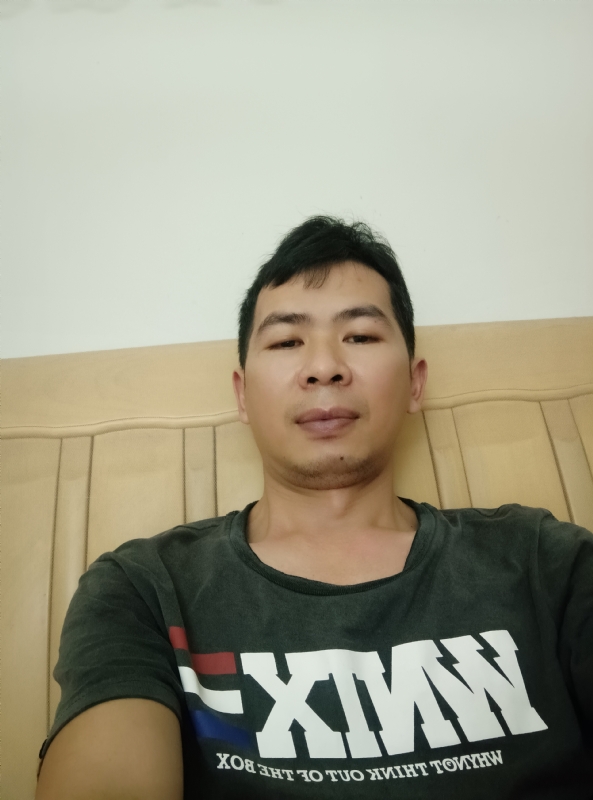小伙子的第四张照片--南宁相亲服务中心