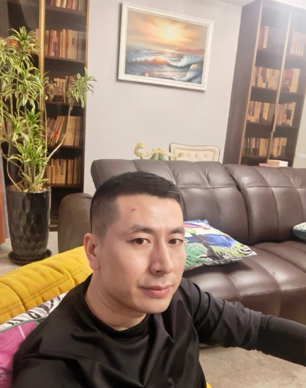 Gs的第二张照片--南宁相亲服务中心