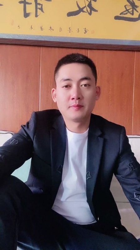 李泽胜的第一张照片--南宁相亲服务中心