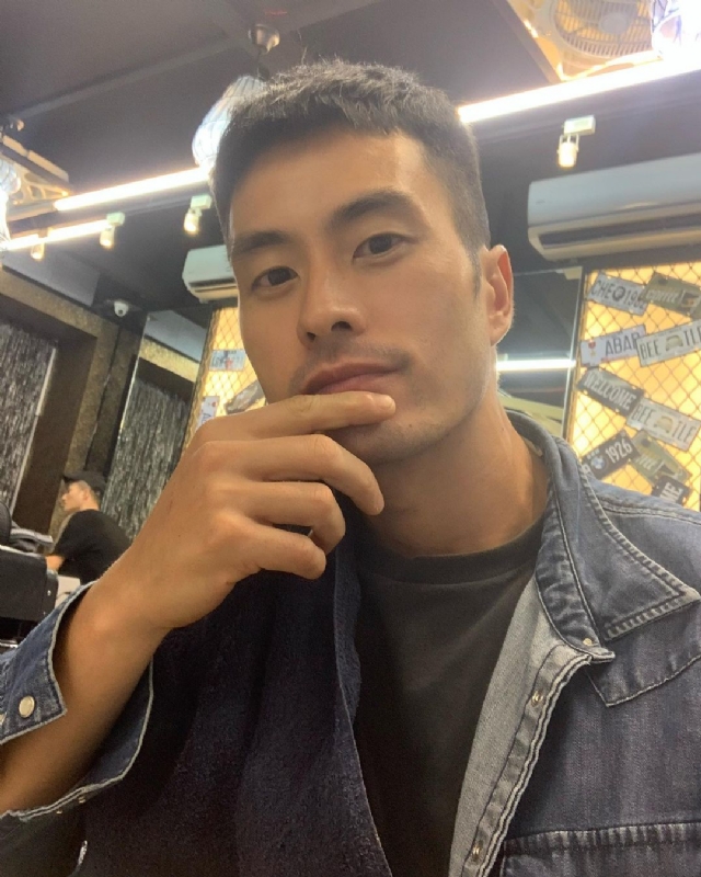 伟业强哥的第一张照片--南宁相亲服务中心