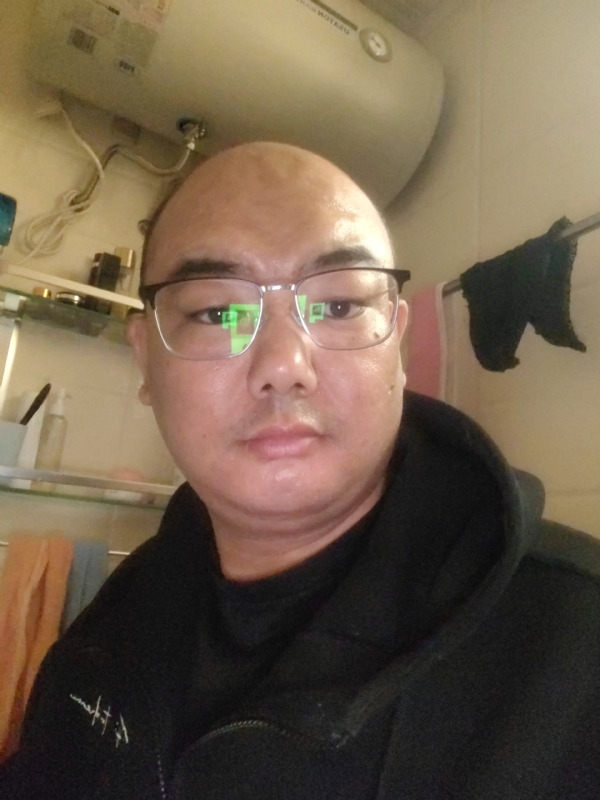 小胖子的第一张照片--南宁相亲服务中心