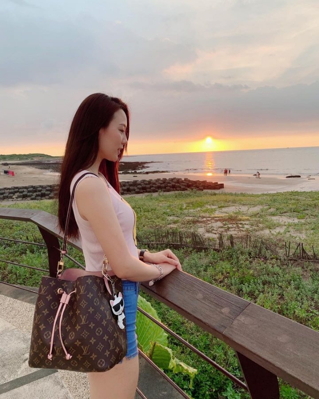 微微的第二张照片--南宁相亲服务中心