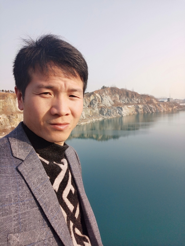 寒夜的第二张照片--南宁相亲服务中心