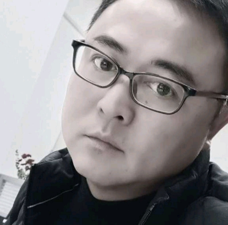 小石头的第一张照片--南宁相亲服务中心