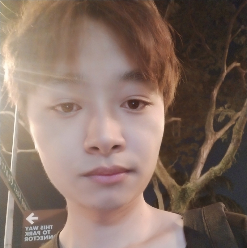 磊磊的第一张照片--南宁相亲服务中心