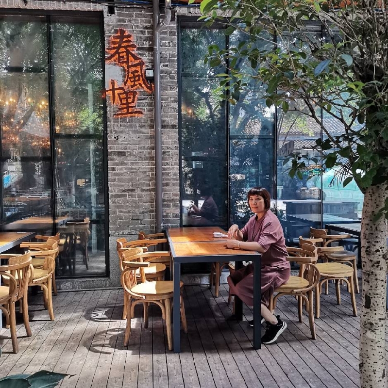 佩的第二张照片--南宁相亲服务中心