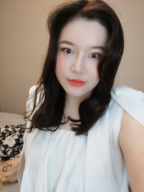 璐璐的第一张照片--南宁相亲服务中心