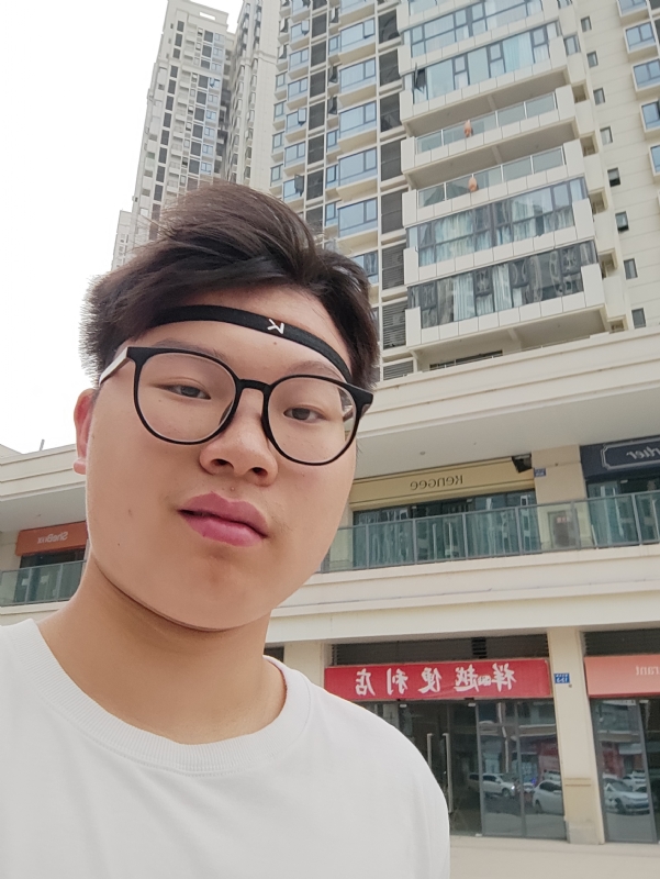 童言无忌的第一张照片--南宁相亲服务中心