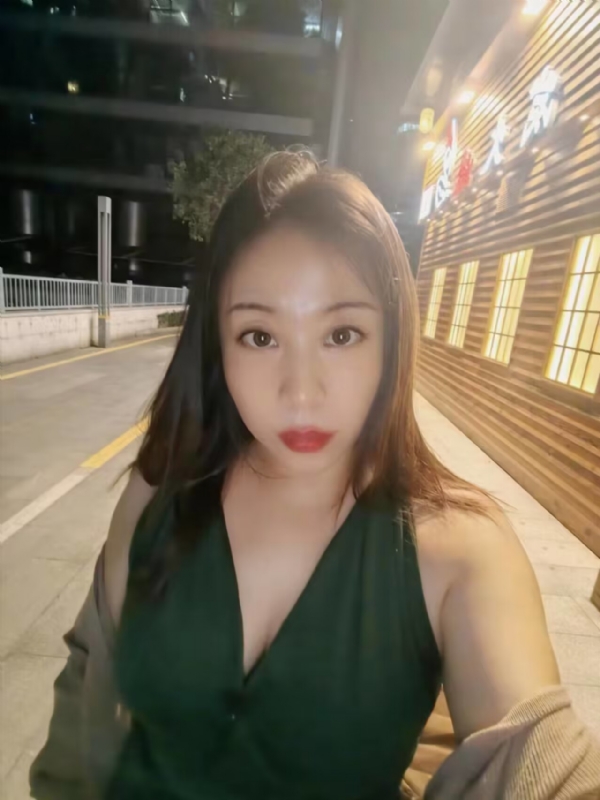 叶子青青的第三张照片--南宁相亲服务中心