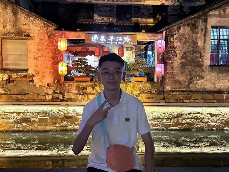 李四的第一张照片--南宁相亲服务中心