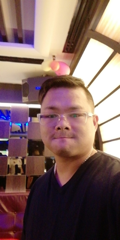 单名一个伟的第一张照片--南宁相亲服务中心