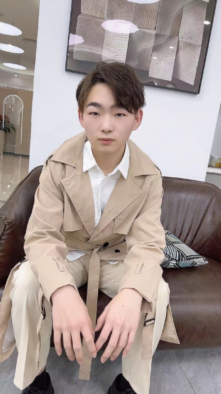 啊哲的第一张照片--南宁相亲服务中心