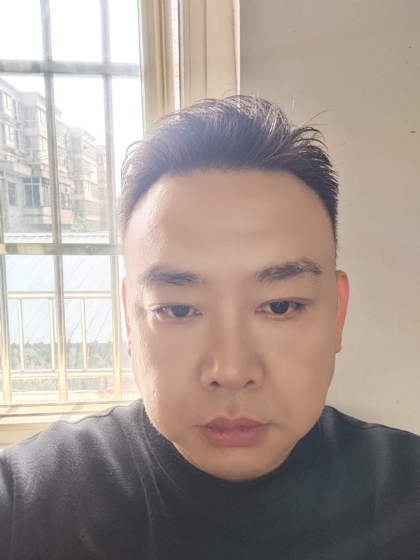 爱人先爱己的第一张照片--南宁相亲服务中心