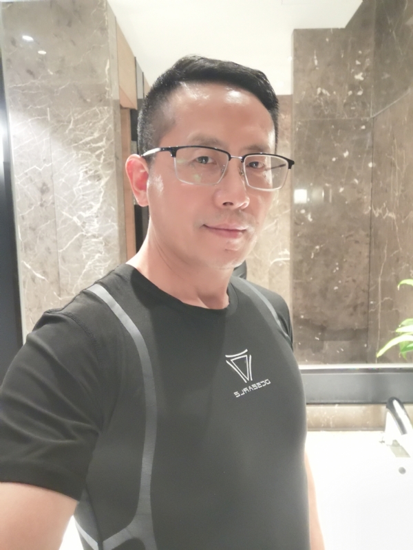 燕青的第四张照片--南宁相亲服务中心