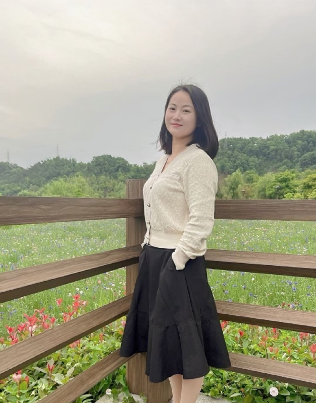 琴儿的第一张照片--南宁相亲服务中心